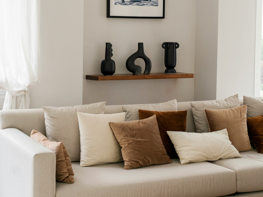 The Rule of Three in Interior Design: How It Works (And Why It Matters)